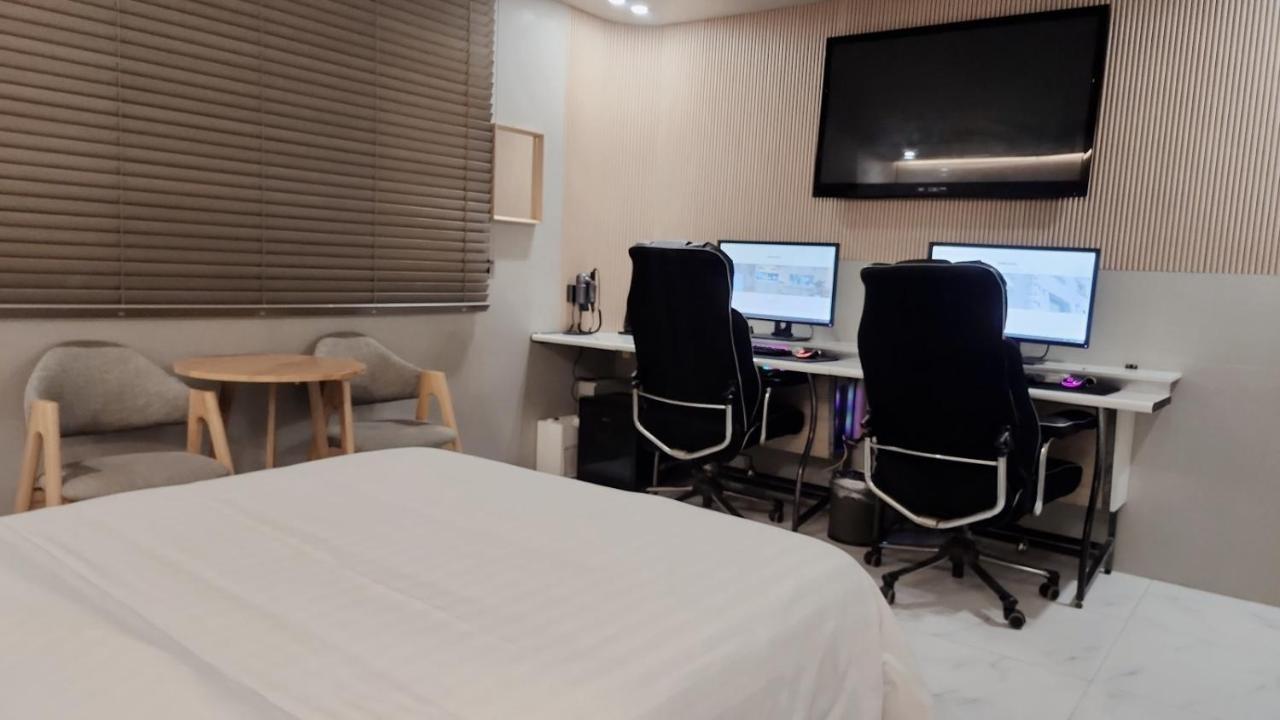 Shire Hotel Busan Station Bagian luar foto